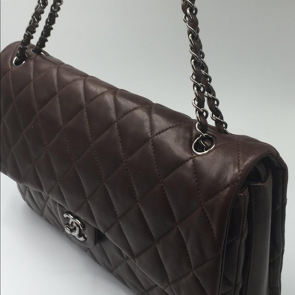 ❗️Sold❗️Chanel Lambskin flap Maxi size Flap - Brown - Picture 12 of 17